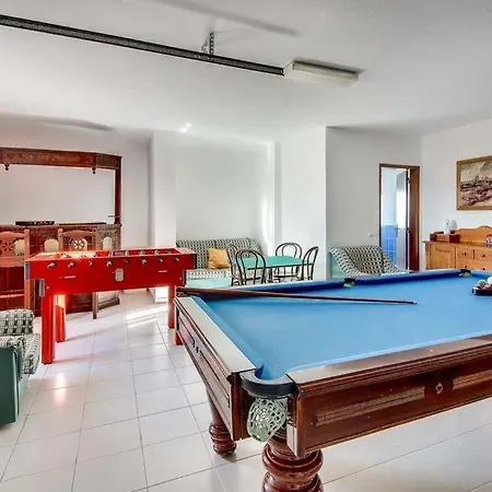 Sao Rafael Sleeps 8 Pool Air Con Wifi אלבופיירה