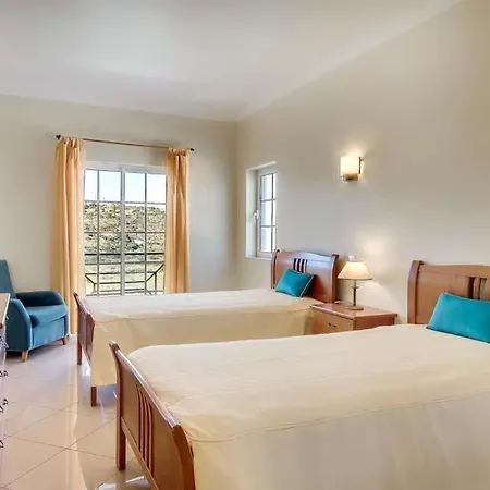 Sao Rafael Sleeps 8 Pool Air Con Wifi *